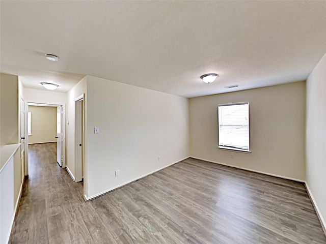 12402 Grossmount Drive, Houston, TX 77066