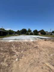 2845 S Rainier Ct, Wichita, KS 67215