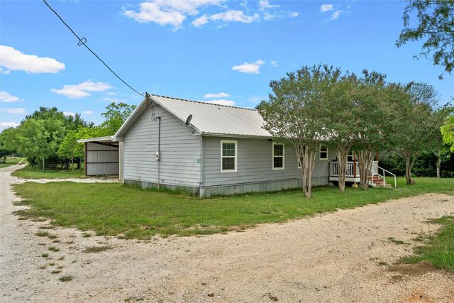 125 Private Road 245, Hillsboro, TX 76645