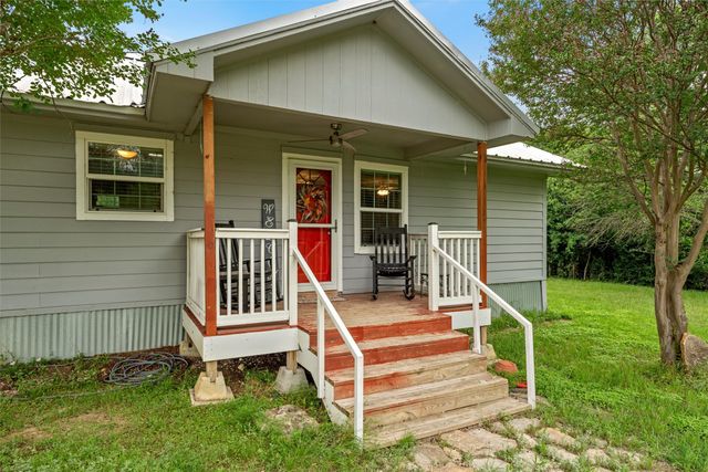 125 Private Road 245, Hillsboro, TX 76645