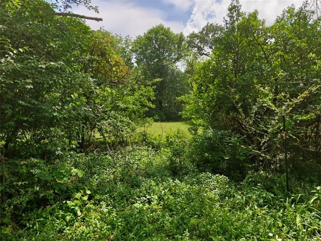 3061 E Skillern Road, Fayetteville, AR 72703