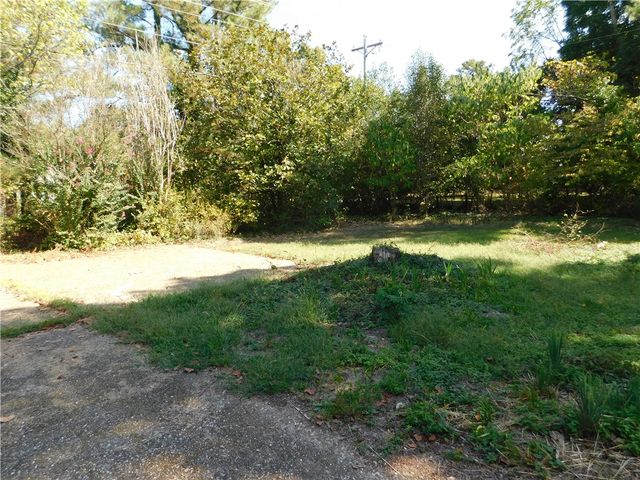 3061 E Skillern Road, Fayetteville, AR 72703