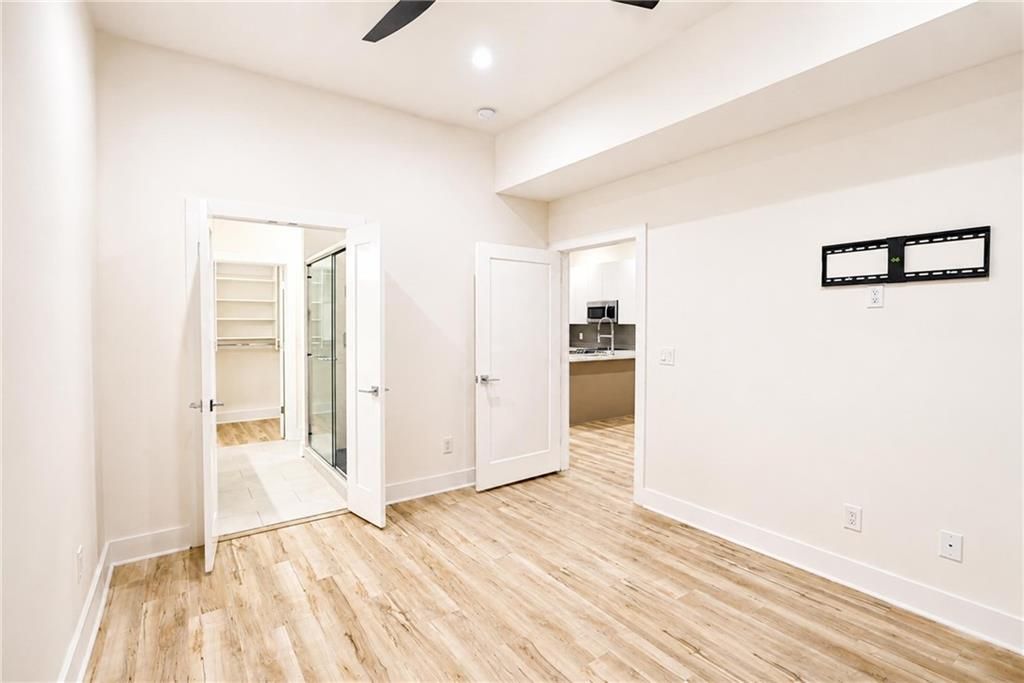 Image 19 of property listing at 1155 Custer Avenue SE 108, Atlanta, GA 30316