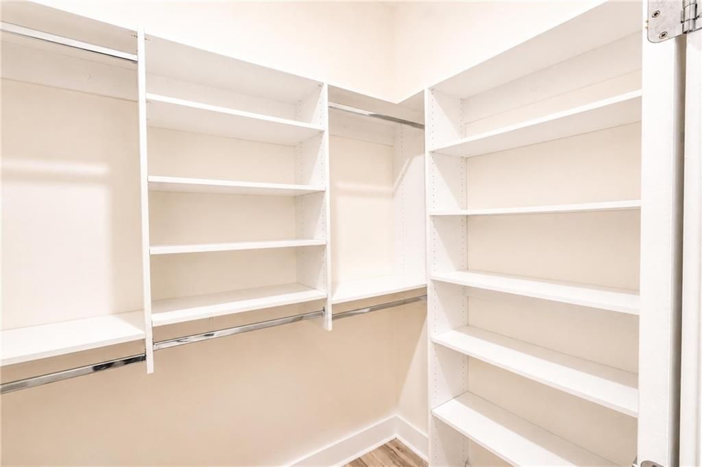 Image 25 of property listing at 1155 Custer Avenue SE 108, Atlanta, GA 30316