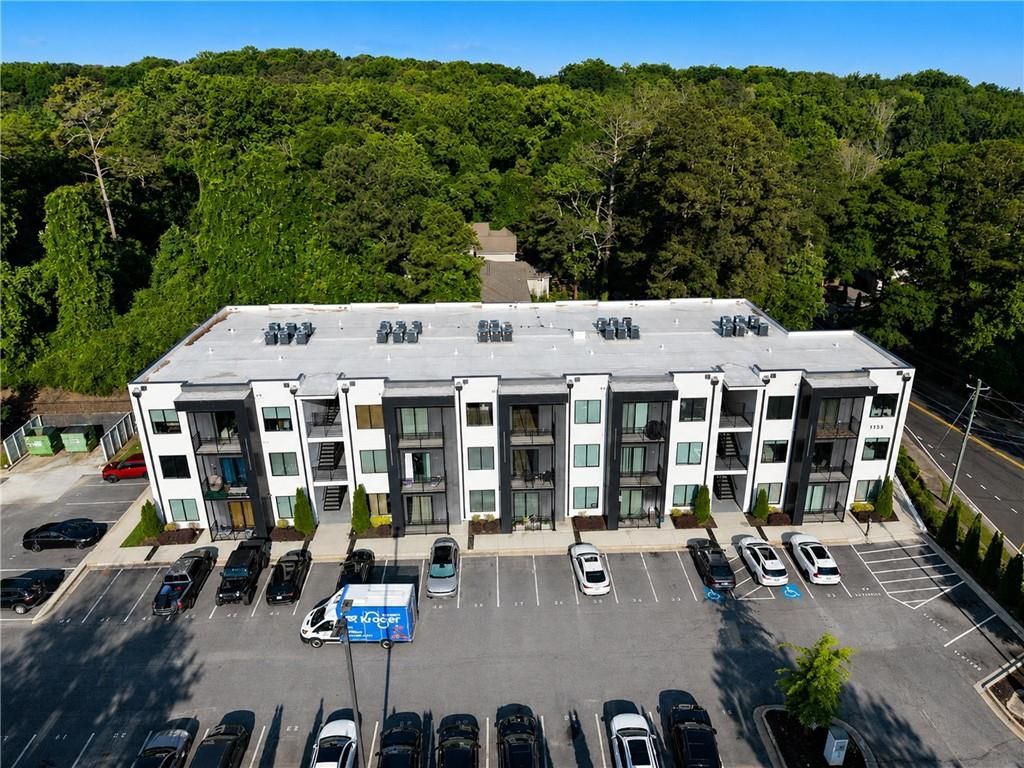 Image 4 of property listing at 1155 Custer Avenue SE 108, Atlanta, GA 30316