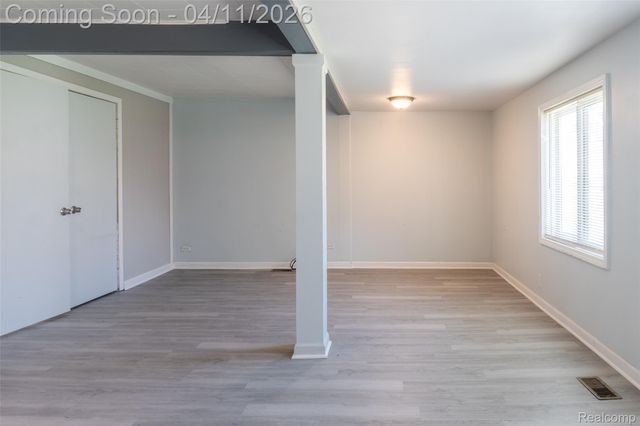 1401 University Avenue, Lincoln Park, MI 48146