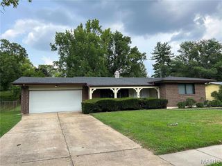 404 Iron Warrior Lane, Manchester, MO 63011