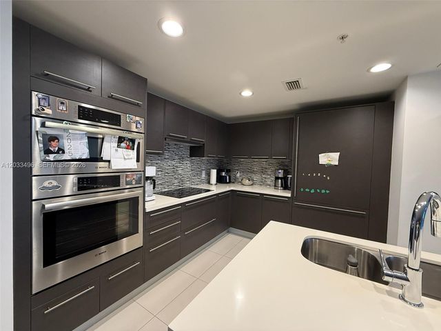 7875 NW 107th Ave 710, Doral, FL 33178