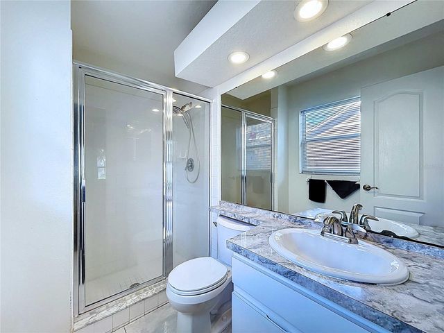 7517 SAVANNAH LANE, Tampa, FL 33637