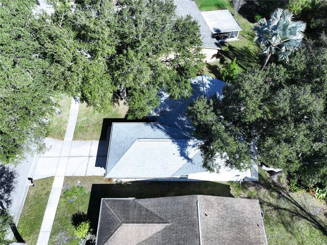 7517 SAVANNAH LANE, Tampa, FL 33637