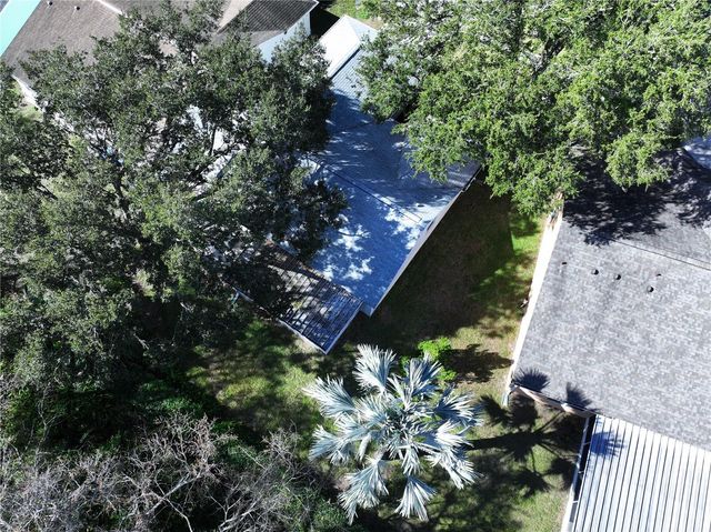 7517 SAVANNAH LANE, Tampa, FL 33637