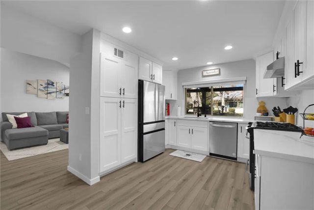 1684 Aspen Village Way, West Covina, CA 91791