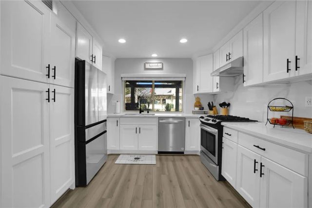 1684 Aspen Village Way, West Covina, CA 91791