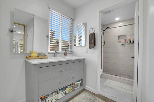 1684 Aspen Village Way, West Covina, CA 91791