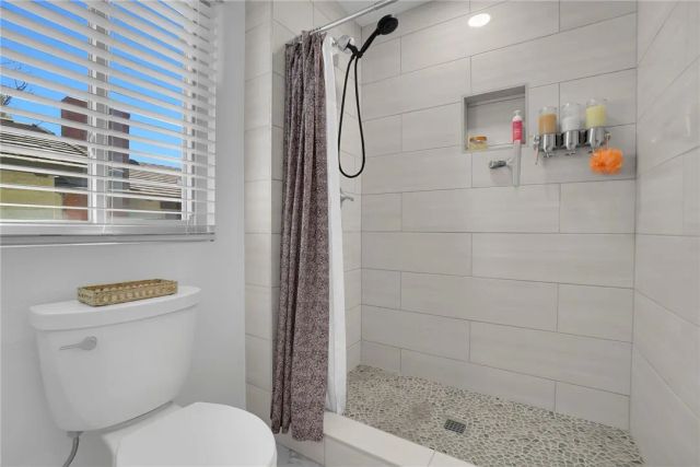 1684 Aspen Village Way, West Covina, CA 91791