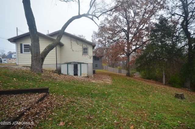 2849 S TEN MILE DRIVE, Jefferson City, MO 65109