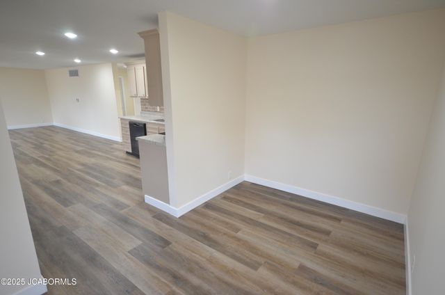 2849 S TEN MILE DRIVE, Jefferson City, MO 65109