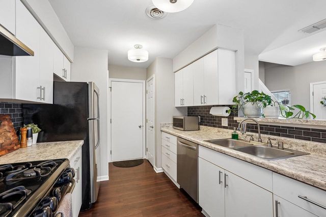 2941 Holborn Circle, Madison, WI 53718