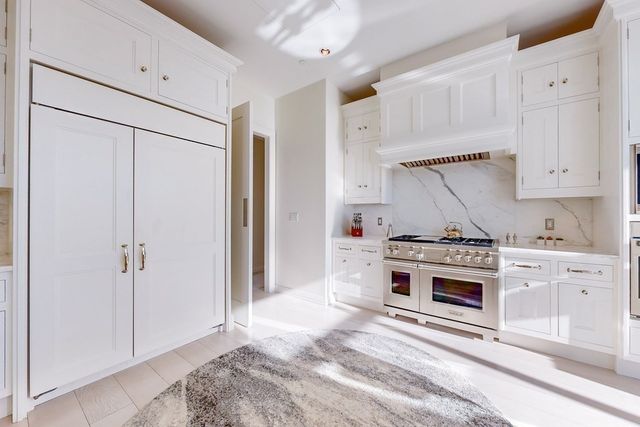 1 Franklin St PH4E, Boston, MA 02110