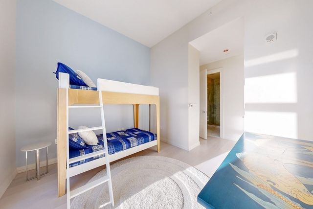 1 Franklin St PH4E, Boston, MA 02110