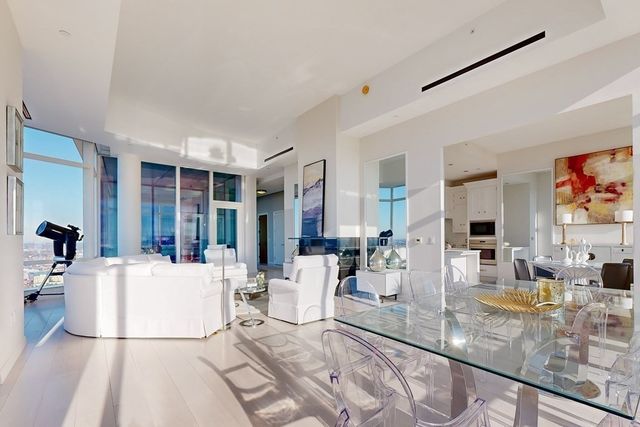 1 Franklin St PH4E, Boston, MA 02110