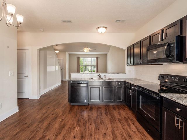 1983 Dumont Street, Newark, OH 43055