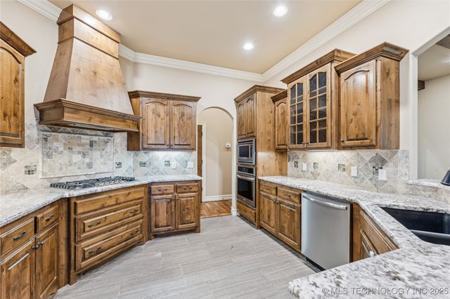 6724 E 87th Street North, Owasso, OK 74055