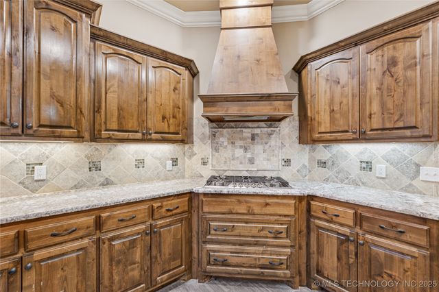 6724 E 87th Street North, Owasso, OK 74055