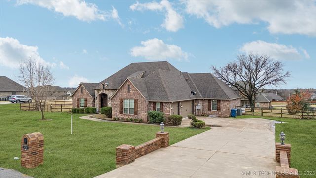 6724 E 87th Street North, Owasso, OK 74055