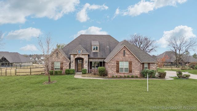 6724 E 87th Street North, Owasso, OK 74055