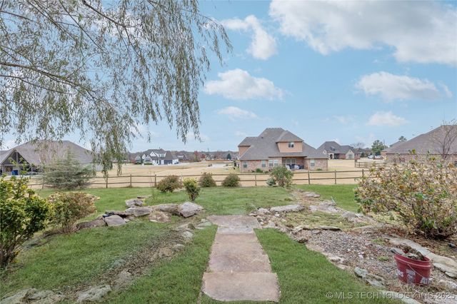 6724 E 87th Street North, Owasso, OK 74055
