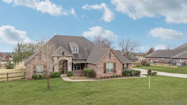 6724 E 87th Street North, Owasso, OK 74055