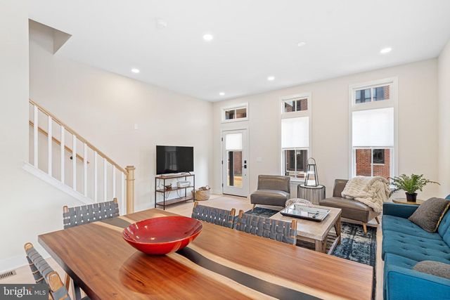 113 THORNTON LN, Newtown, PA 18940