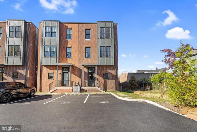 113 THORNTON LN, Newtown, PA 18940