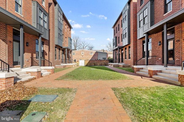 113 THORNTON LN, Newtown, PA 18940