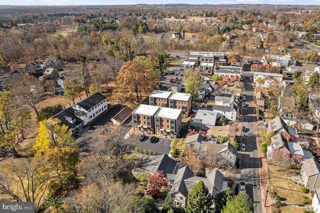 113 THORNTON LN, Newtown, PA 18940