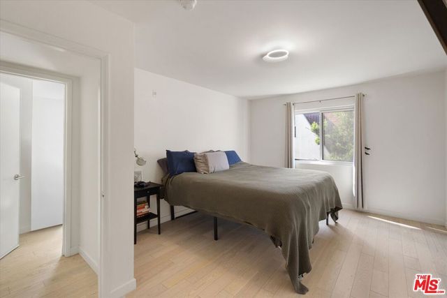 845 Brooks Avenue 1, Venice, CA 90291