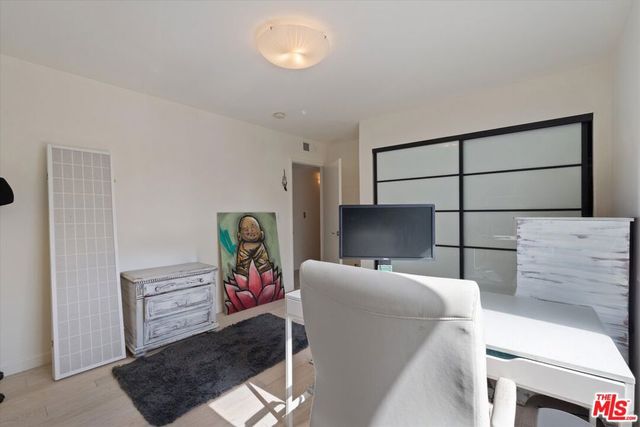 845 Brooks Avenue 1, Venice, CA 90291