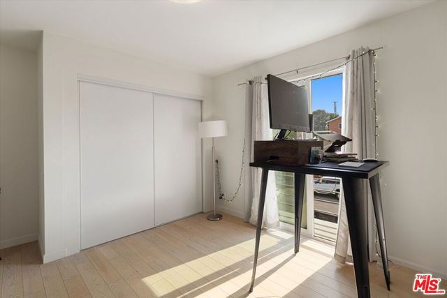 845 Brooks Avenue 1, Venice, CA 90291