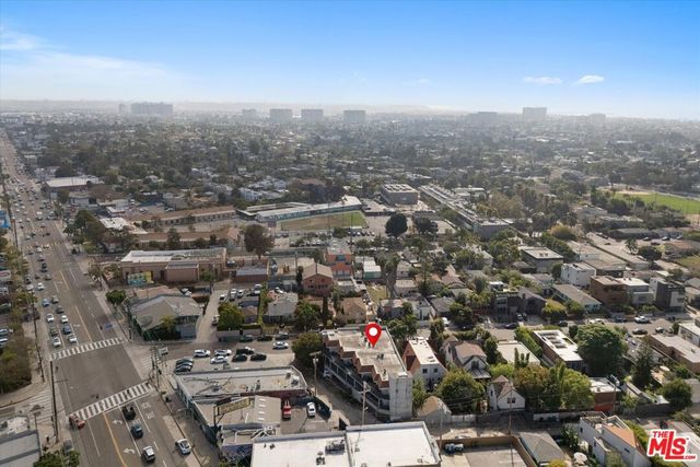 845 Brooks Avenue 1, Venice, CA 90291