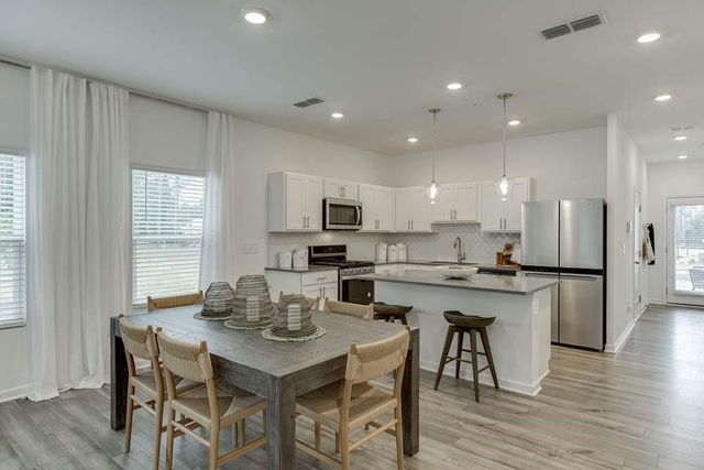 5508 Warwick Pass Street, Douglasville, GA 30135
