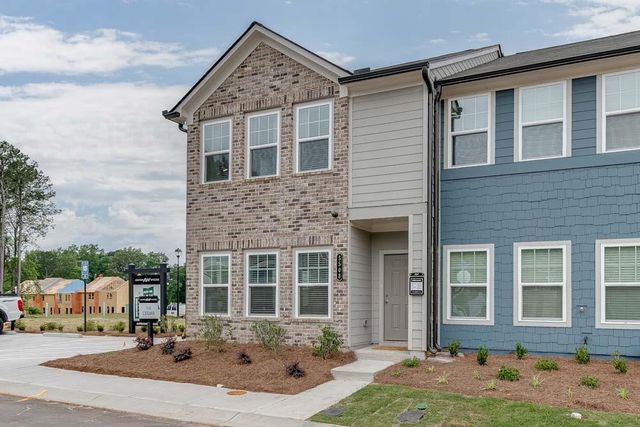 5508 Warwick Pass Street, Douglasville, GA 30135