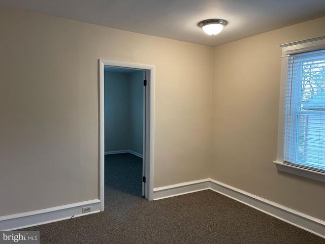 1854 ROCKWELL RD, Abington, PA 19001