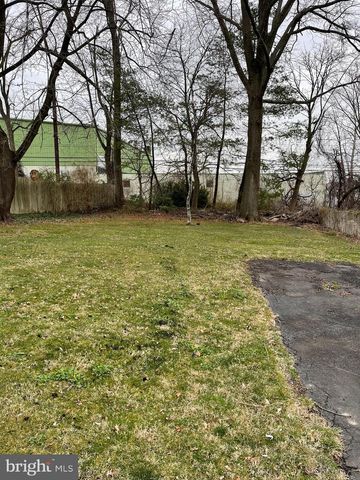 1854 ROCKWELL RD, Abington, PA 19001