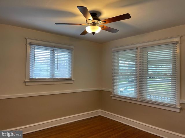 1854 ROCKWELL RD, Abington, PA 19001