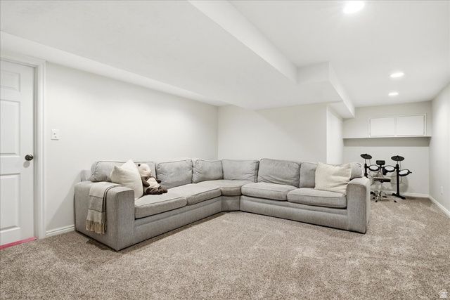 2018 E TWIN VIEW DR, Millcreek, UT 84109