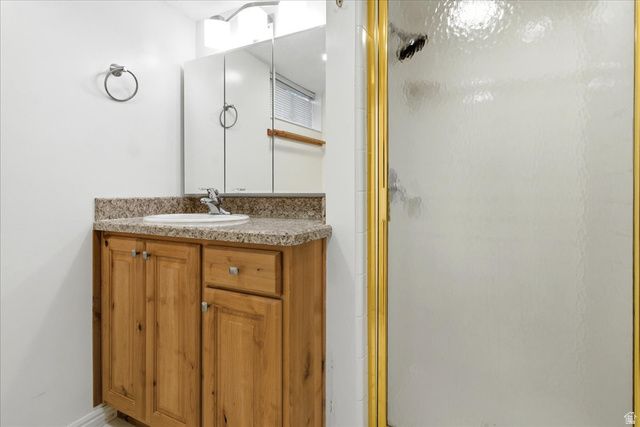 2018 E TWIN VIEW DR, Millcreek, UT 84109