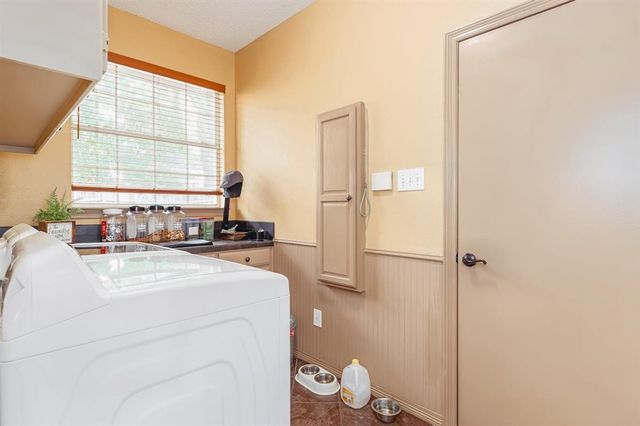 301 W Mill Valley Drive, Colleyville, TX 76034