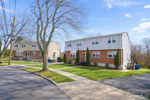 88 Elizabeth Ann Drive, New Haven, CT 06512