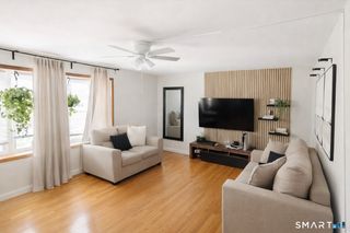 88 Elizabeth Ann Drive, New Haven, CT 06512